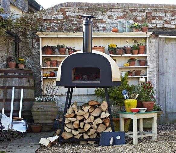 Jamie Oliver Dome60 wood fired oven