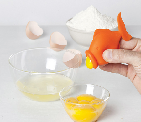 Yolk fish egg separator